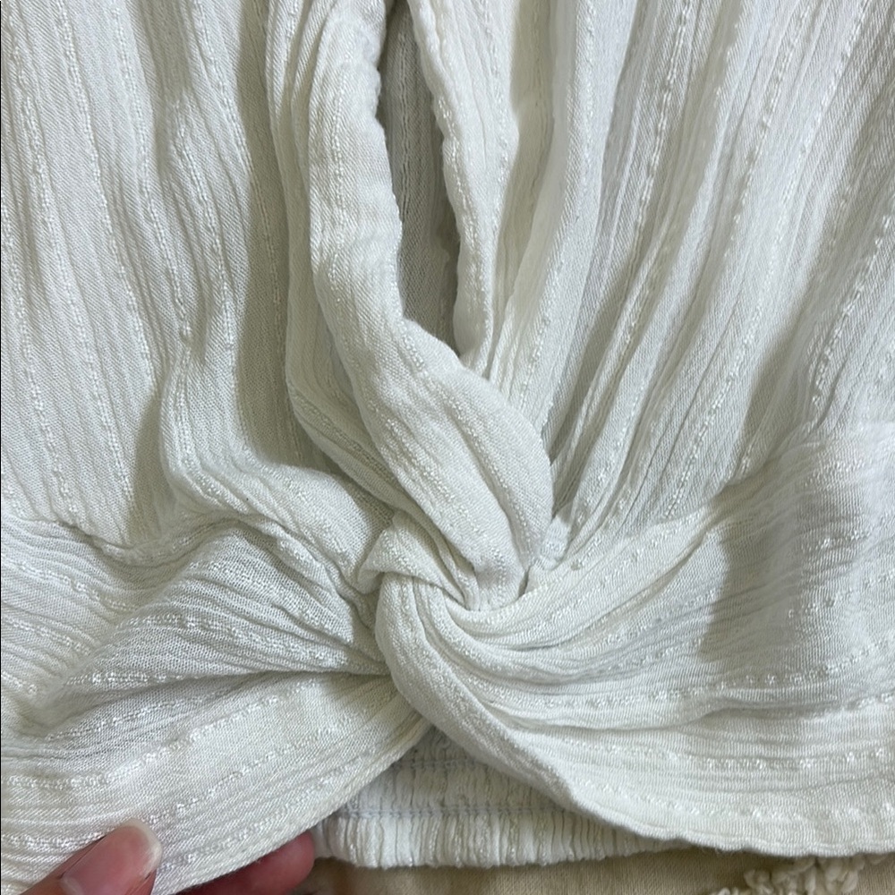 Hollister White Ribbed Button Down Shirt with Notched Collar - Picture 2 of 3